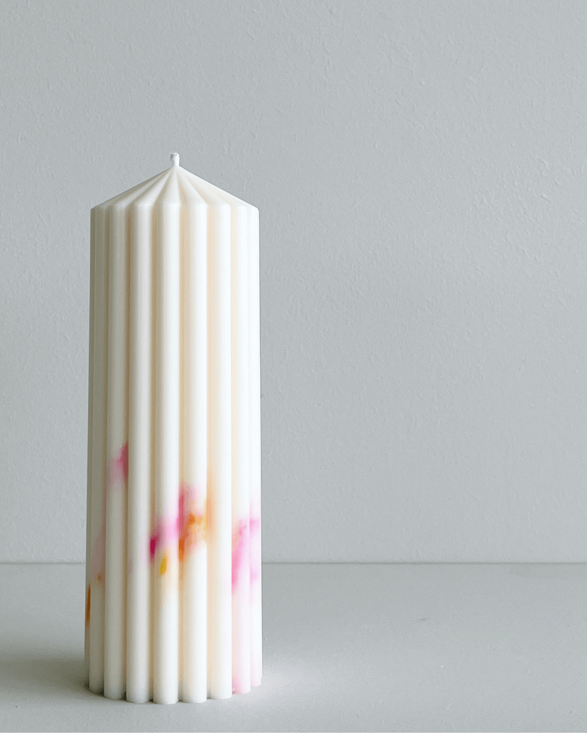 Bloklys, farverig marmor, pink, gul, soya lys, 20 cm, Studio M Candles