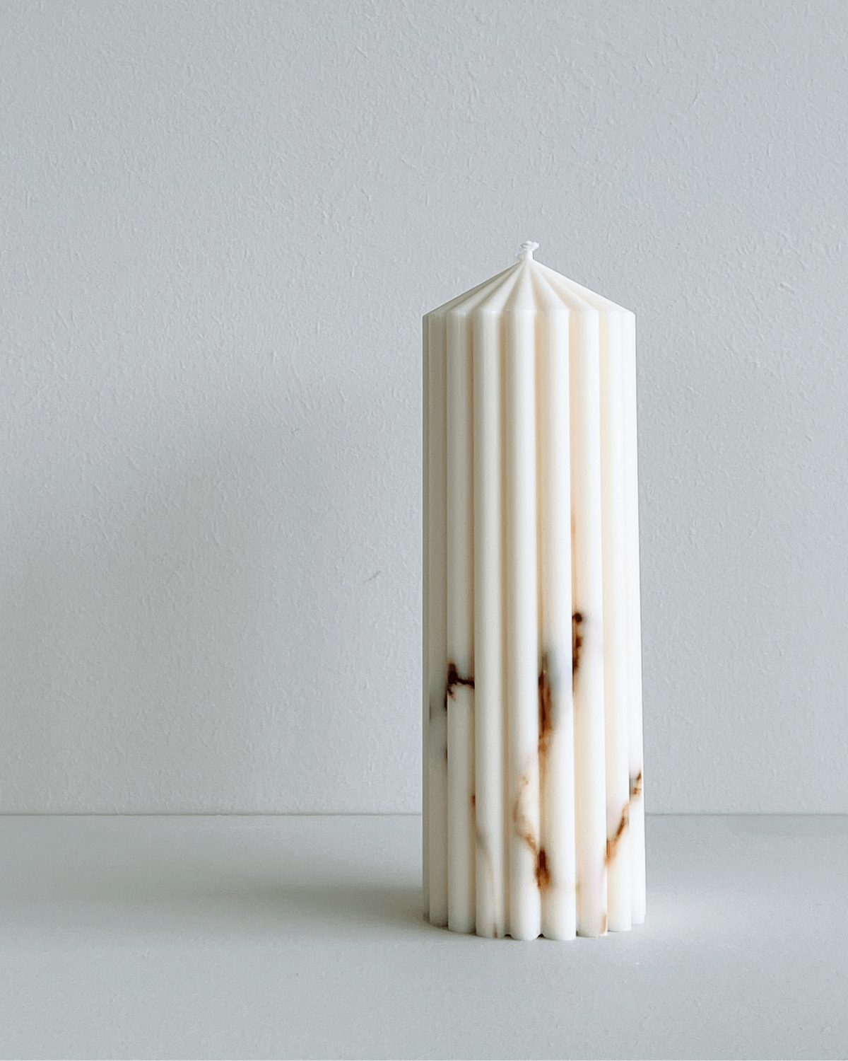 Bloklys, marmor, 20 cm , soyalys, Studio M Candles