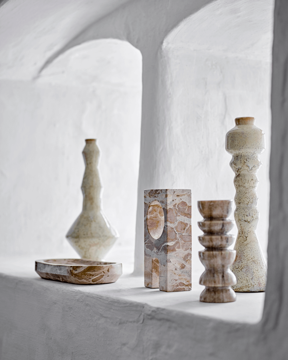 Shao fad i lys marmor Bloomingville, stilfuld opbevaring eller serveringsbakke til hjemmet