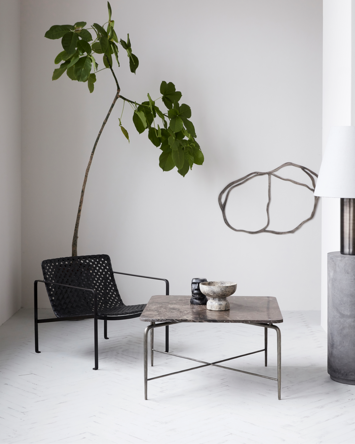 stage, stue indretning, antracit grå, skulptural fyrfadsstage