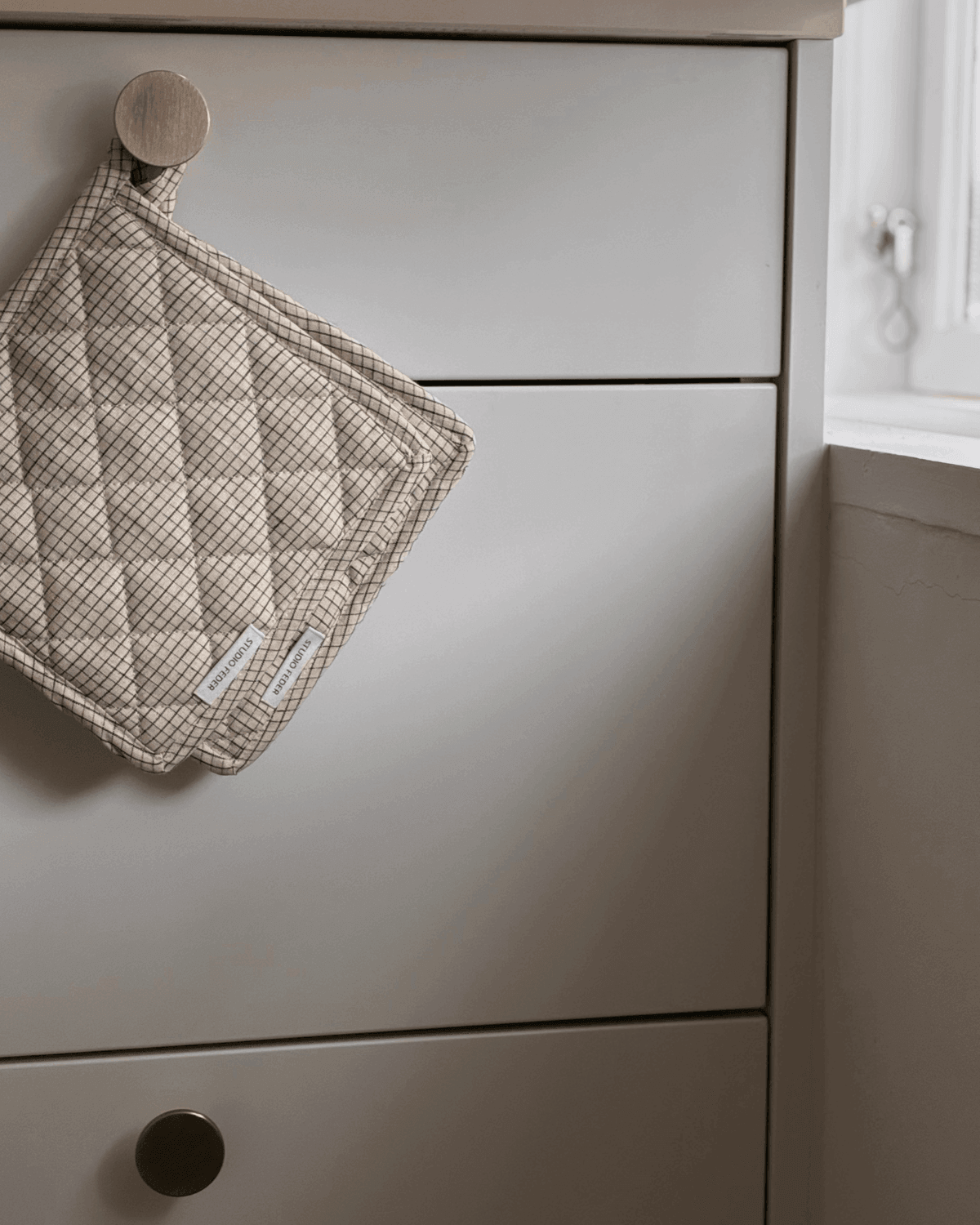 Grydelapper, Ada, Creme Black Plaid