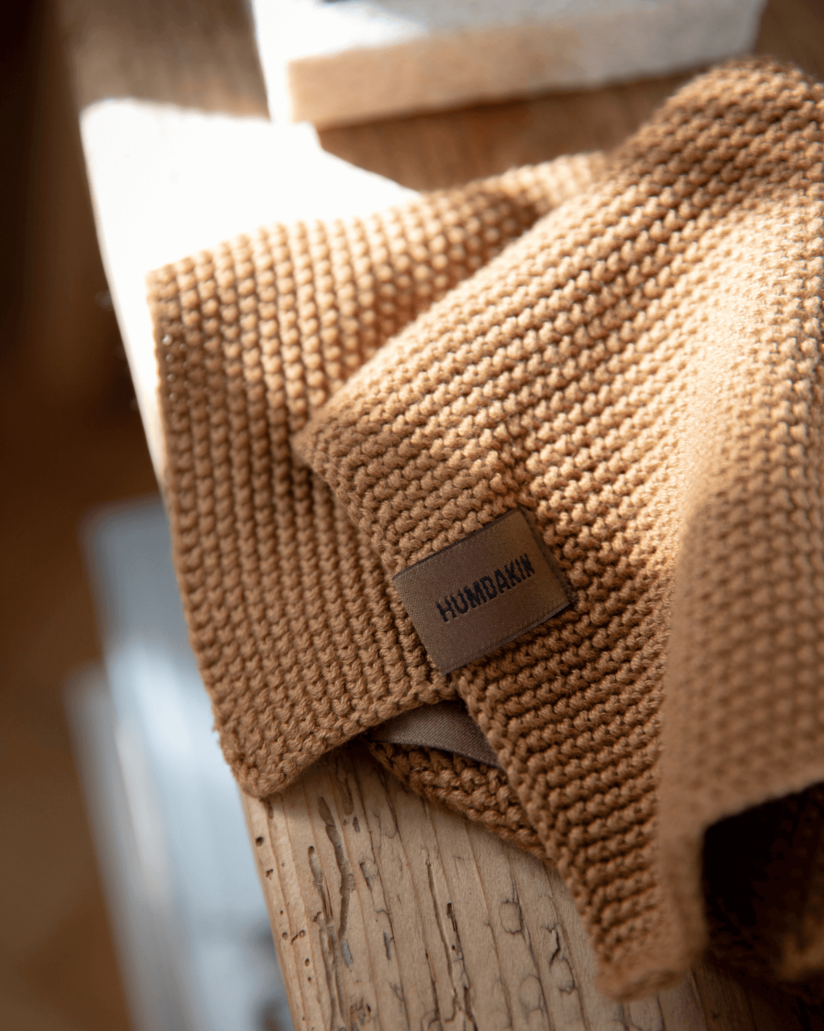 økologisk strikket køkkenhåndklæde fra Humdakin i flot brunlig farve. 