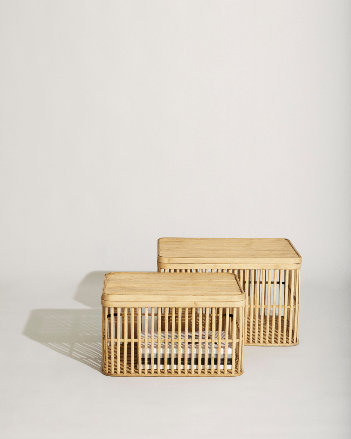 Cheery opbevaringskurve med låg i bambus fra Hübsch sæt á 2 stk