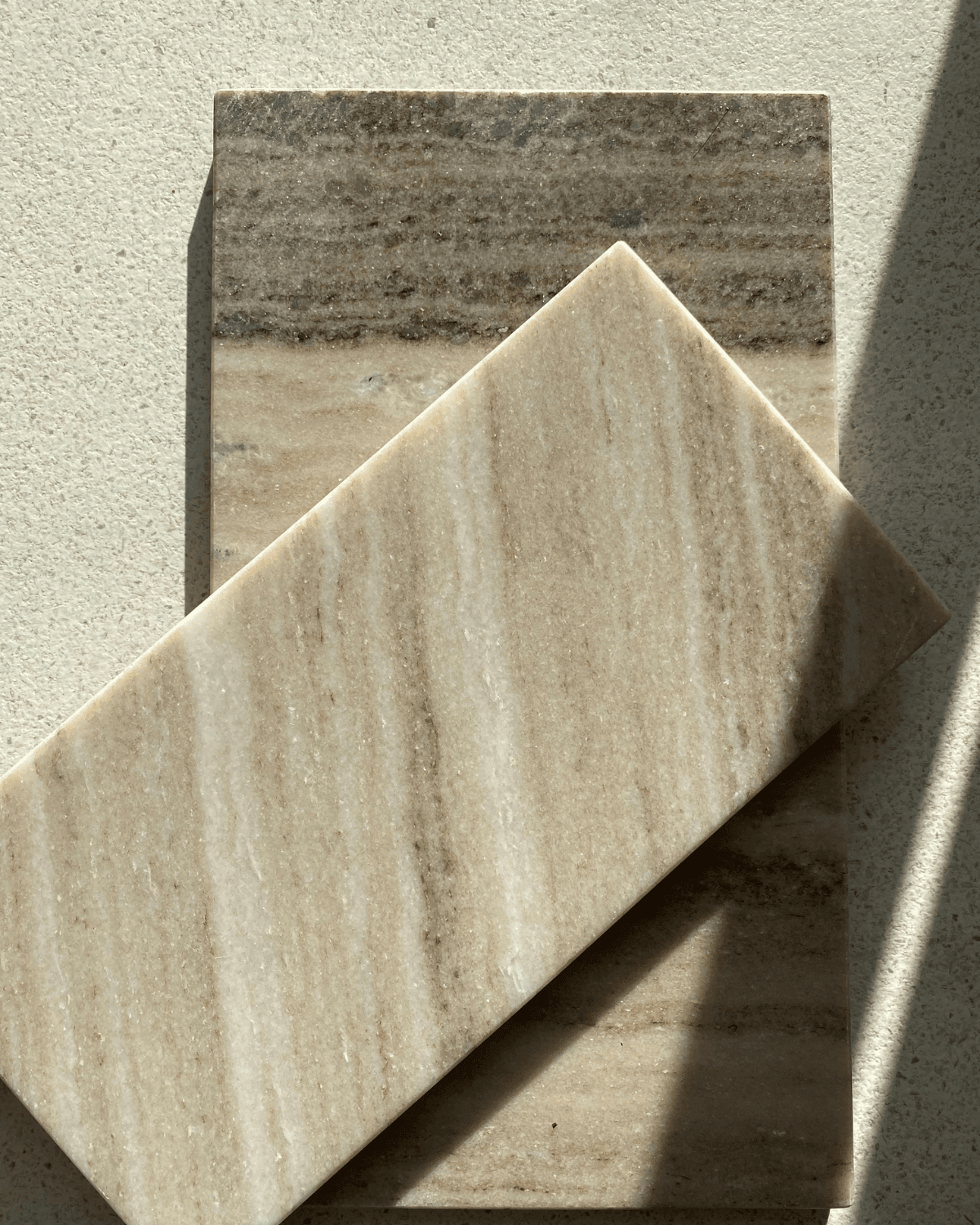 Smukke marmorbakker fra Humdakin i brunlige nuancer til køkkenet eller badeværelset 