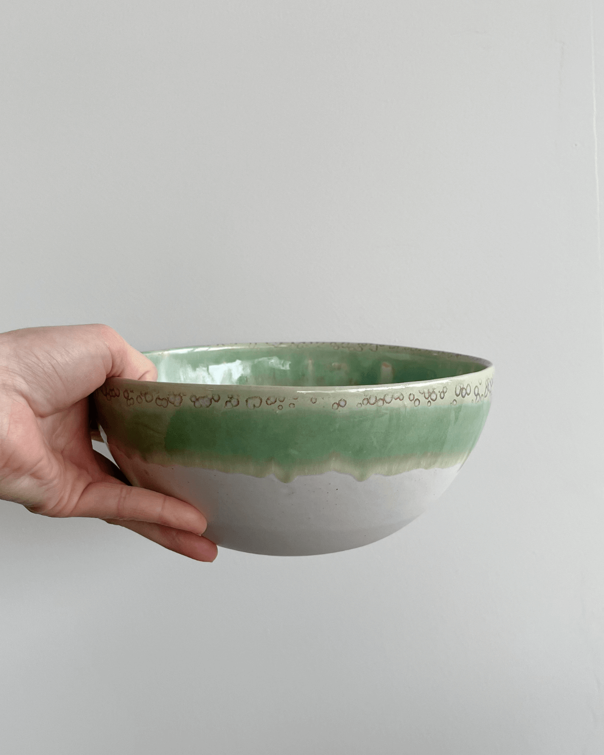 Stor serveringsskål, keramik, ø 21,5 cm, Håndlavet, Vårhus