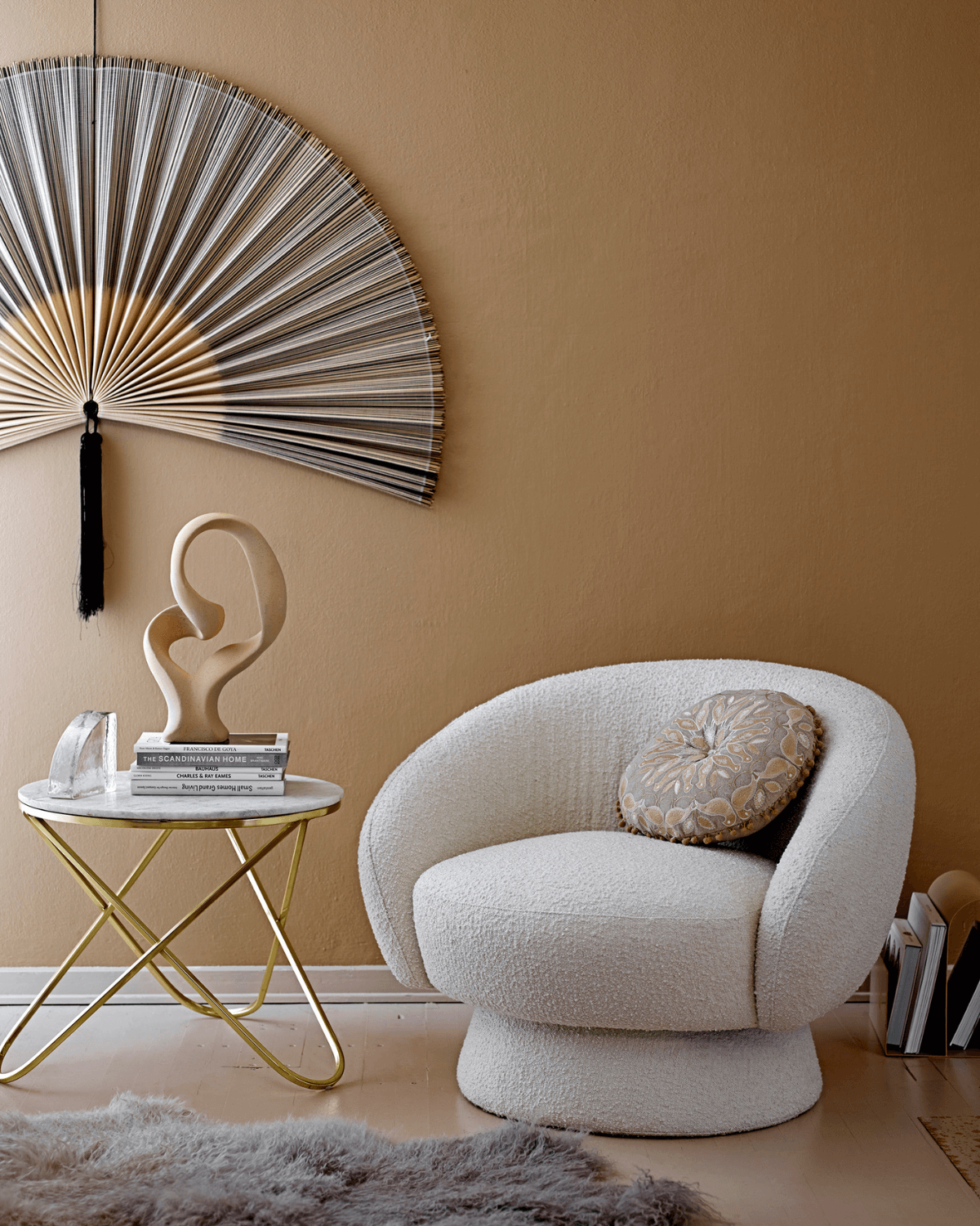 Stor bambusvifte Jaime Bloomingville, naturlige nuancer i elegant grafisk look