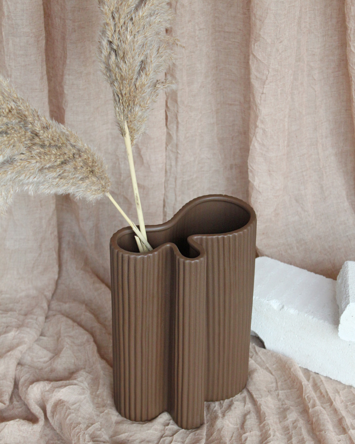 Vase, Wrap