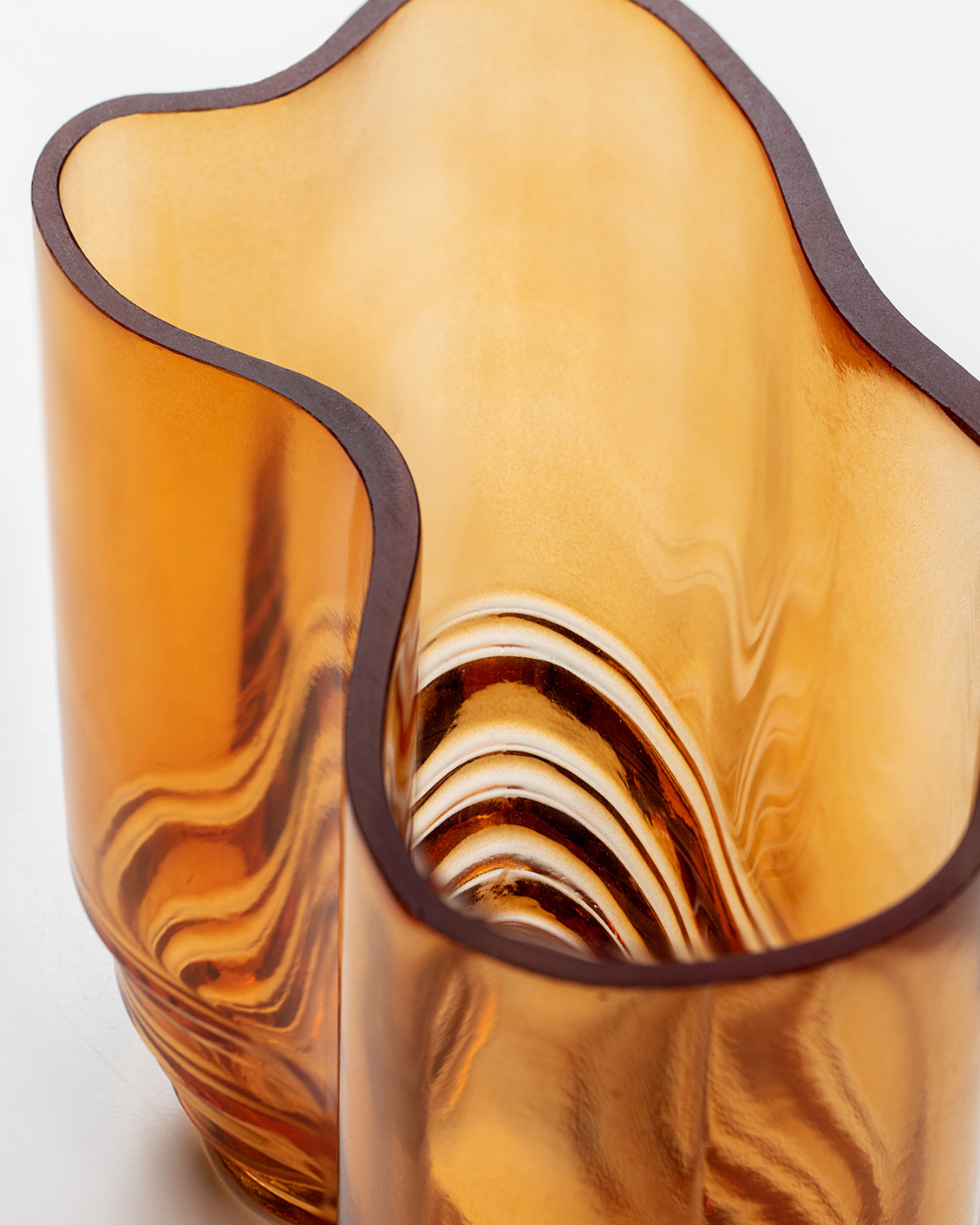 Lake vase